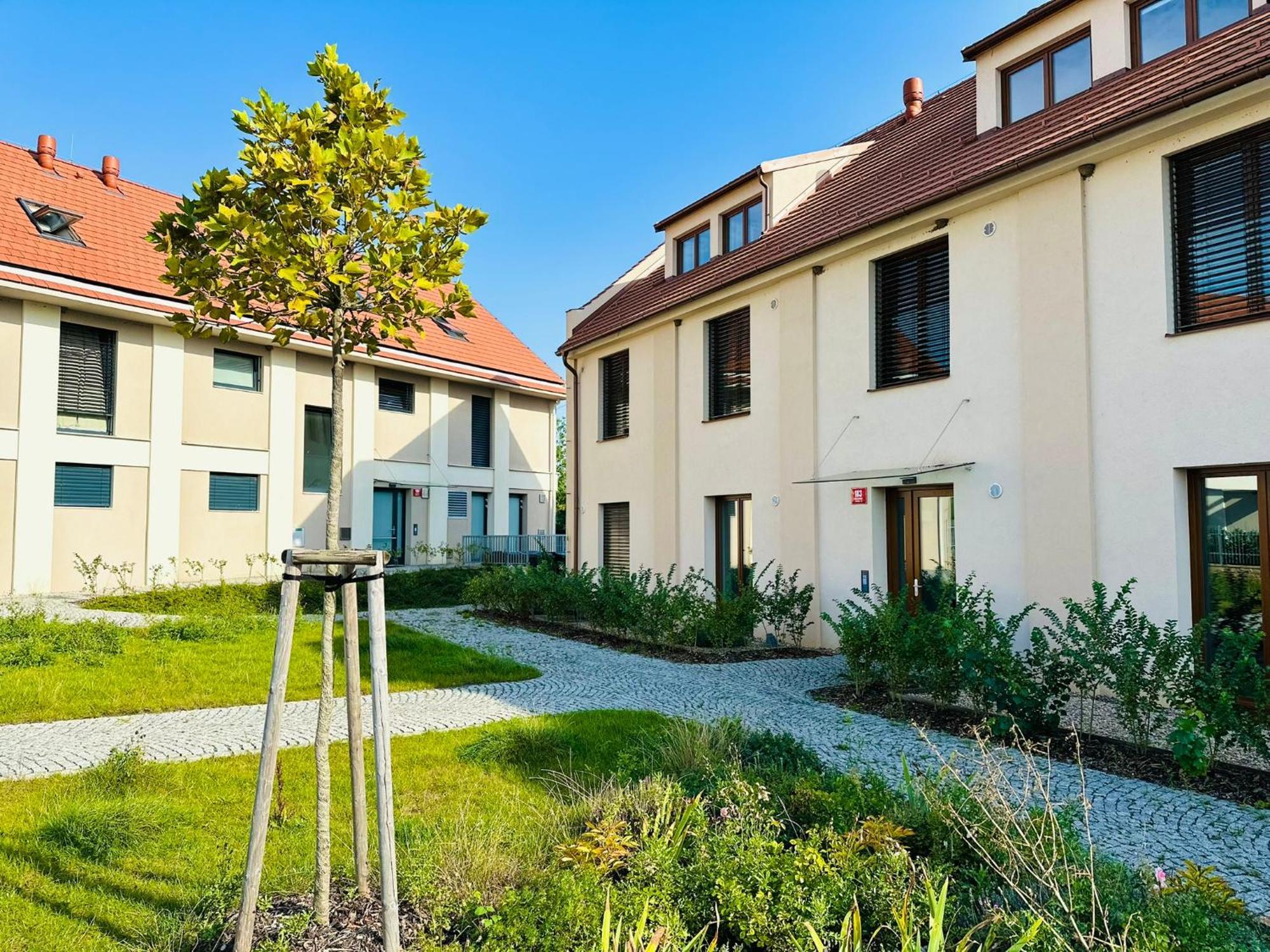 Studio Kralovice Apartment Praag Buitenkant foto